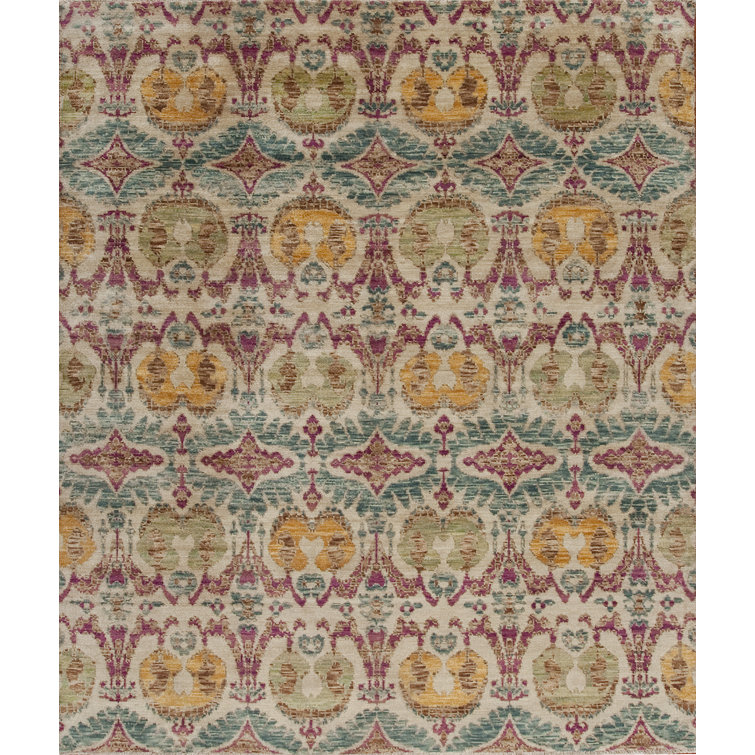 Vogue Hand Knotted Wool Area Rug