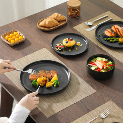 24 Piece Porcelain China Dinnerware Set - Service for 8