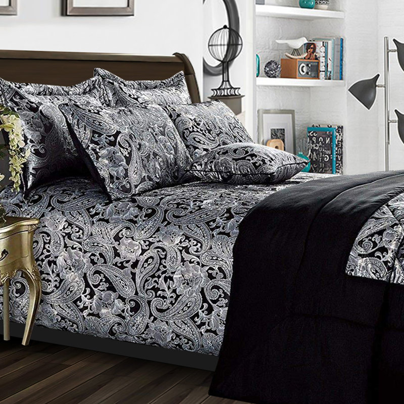Gadd Paisley Bedspread, 255 x 275 cm
