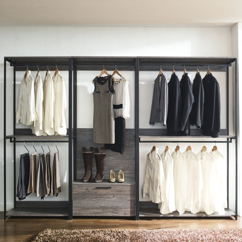 Cabinet d'eau avec attrait rustique et surface de rangement supplémentaire