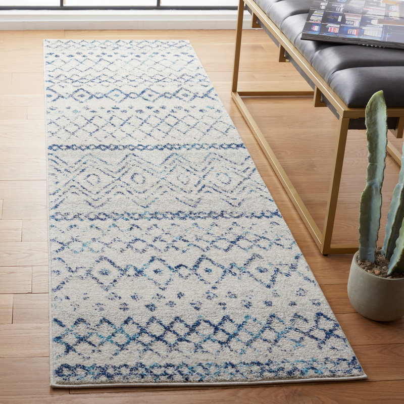 Tapis géométrique Servin 700 Performance, Tapis de couloir 2 pi 3 po x 8 pi