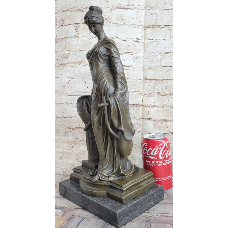 Figurines et sculptures