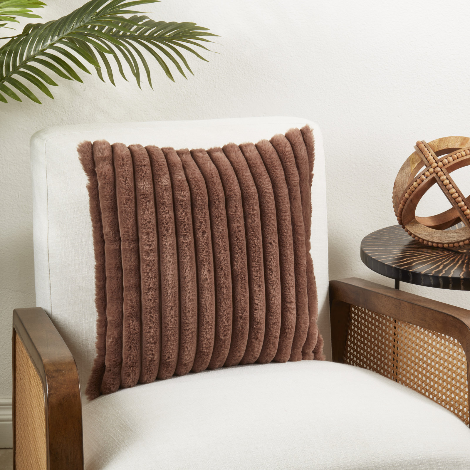 Aldina 18" x 18" Throw Pillow