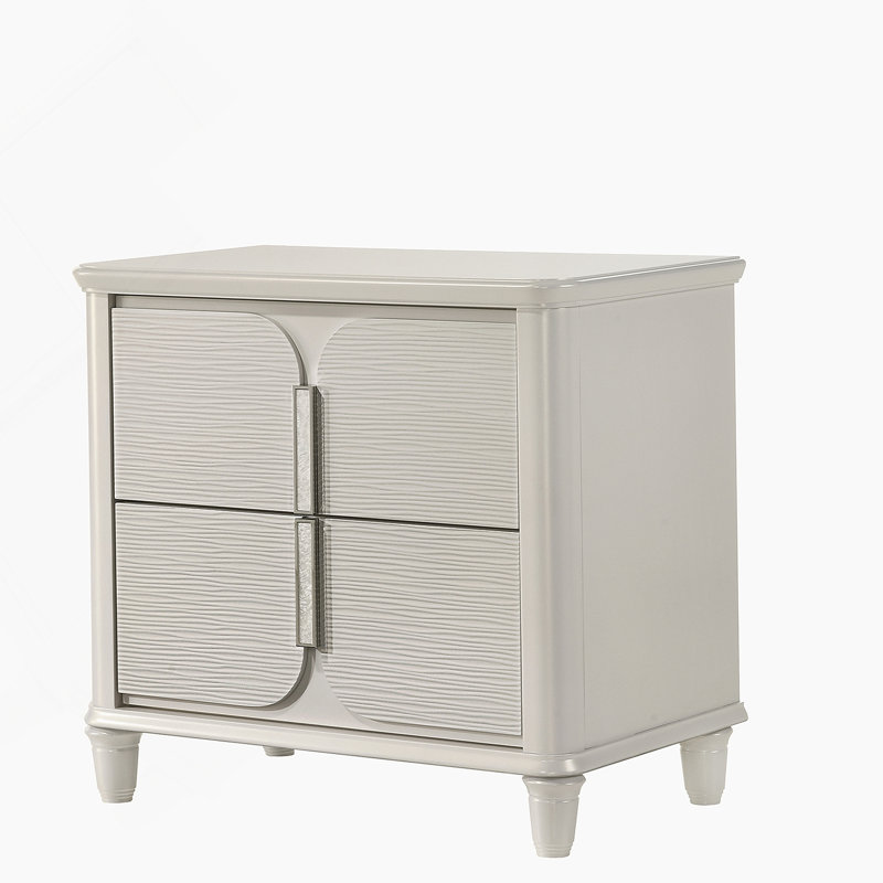 Table de chevet avec rangement fonctionnel et fonctionnement en douceur des tiroirs, conçue pour la durabilité et la décoration de chambre polyvalente