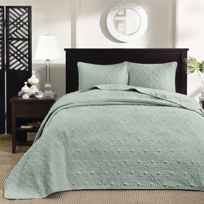 King Reversible Bedspread In - Soft Cotton Filling Classic Quilting Feature Includes And 2 Matching Shams Oversized For A Flawless Drape Pre-Washed Softness Two