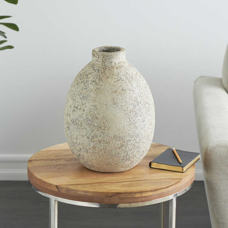 Caria Ceramic Table Vase