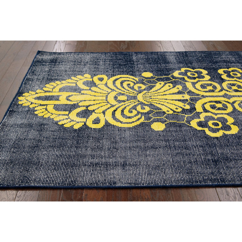 Kittredge Wool Floral Indoor Rug, Rectangle 5' x 8'