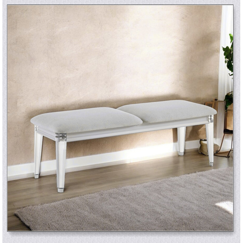 Banc Laveda Light Boucle and Pearl White Finish