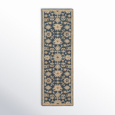 Arden Hand-Tufted Wool Floral Rug