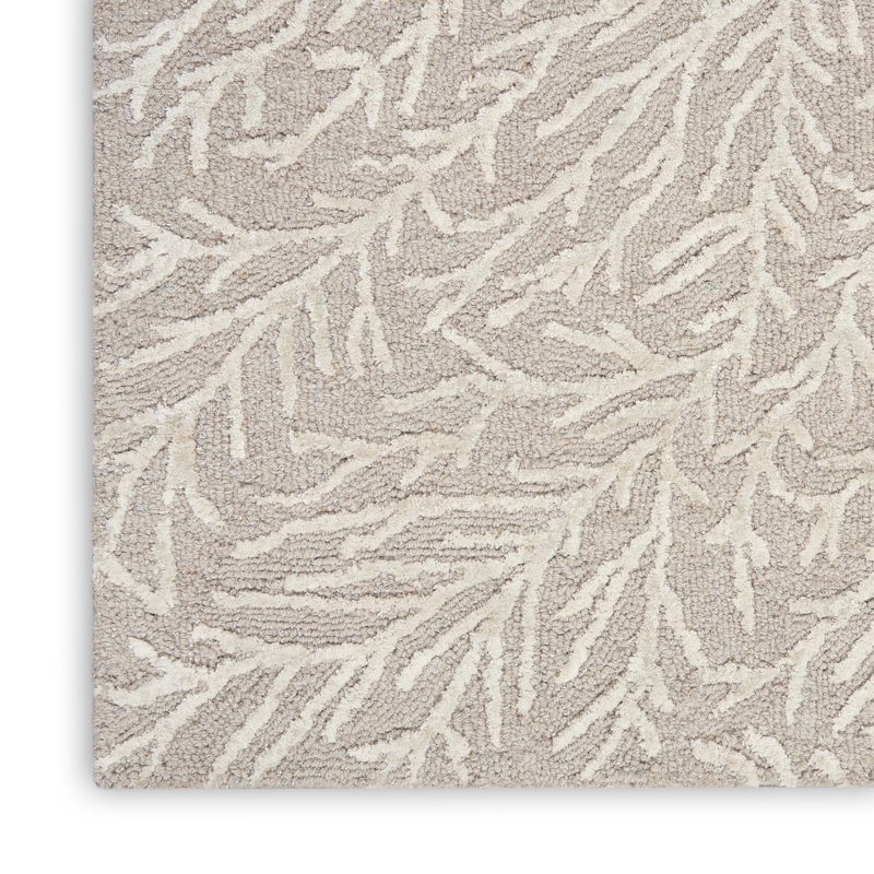 Donell Floral Area Rug in Taupe/White, Rectangle 5'3" x 7'3"