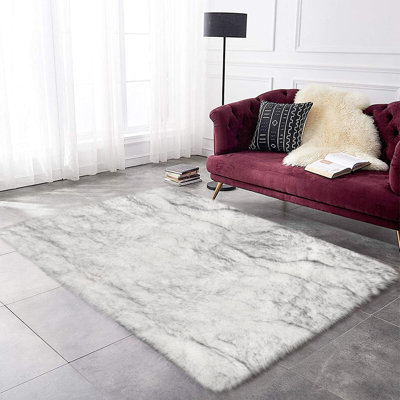 Kove Faux Sheepskin Indoor Rug