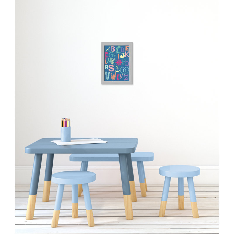 Alphabet imprimé sur papier, H 14 po x l 10 po x P 0,6 po, Encadré plat argent