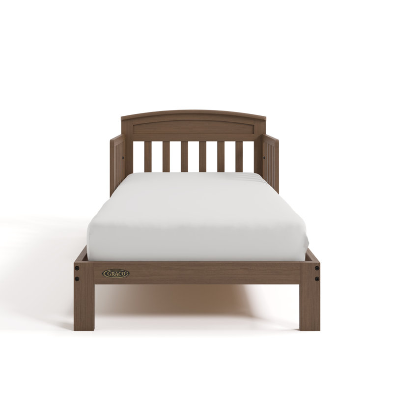Benton Toddler Bed, Hazelnut