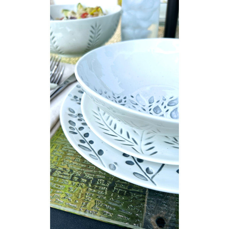 Hudson Valley Night 18pc Dinner Set