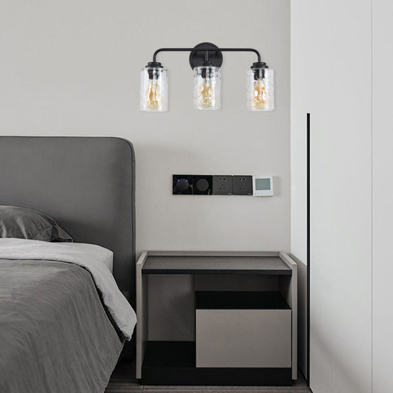Applique murale à 3 lumières en métal noir mat avec abat-jour en verre transparent glacier, douille E26, pour salle de bain intérieure