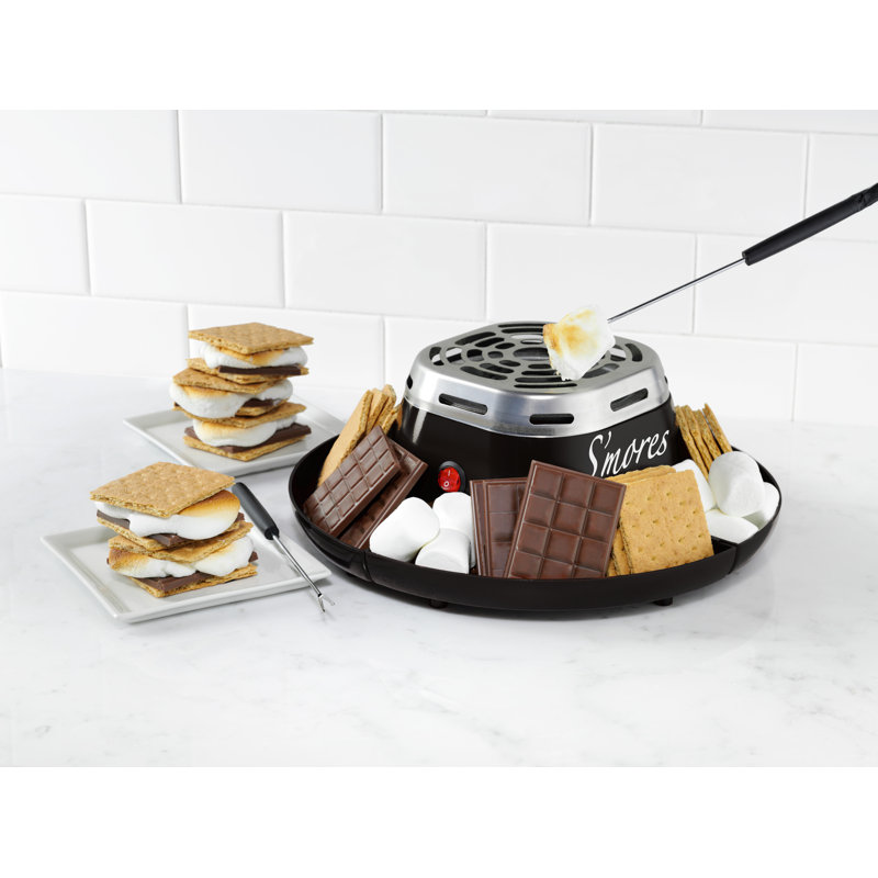 Machine à s'mores électrique Nostalgia, Noir