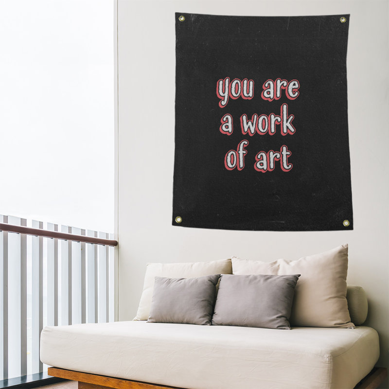 Tapisserie en polyester tableau noir quot, H 80 po x l 59 po, Rouge