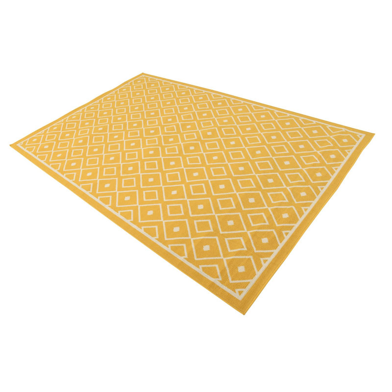 Tapis d'extérieur Preen couleur moutarde, Rectangle 4 pi 1 po x 6 pi 1 po