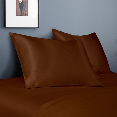 Satin Pillowcases With Envelope Closure