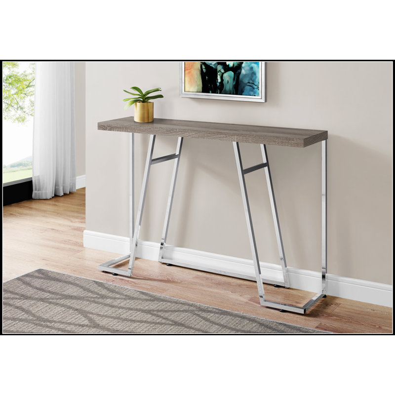 Console moderne étroite avec base en métal chromé durable et plateau en stratifié brun lisse, parfaite pour les vestibules et les canapés