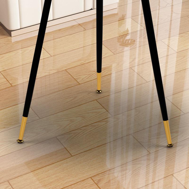 Table d'appoint contemporaine en bois avec 3 pieds pour chambres à coucher, salons, noir, Bois brun foncé