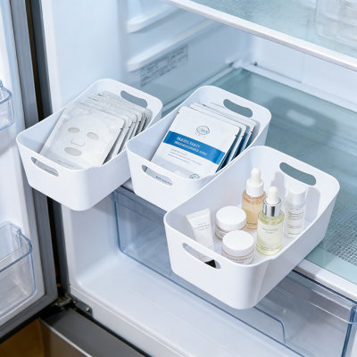 Small Plastic Storage Bins With Handles, 3-Pack Organizer Baskets For Pantry, Kitchen, Bathroom, And Bedroom Organization