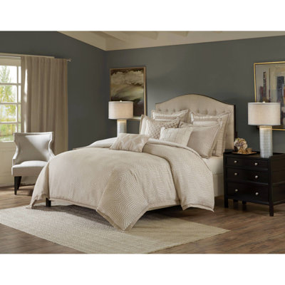 Édredon pour très grand lit 9 pièces, comprenant des motifs de couleur brun clair, des motifs complexes et une couleur durable