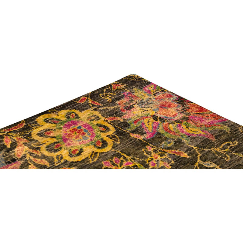 Handmade Silk Floral Area Rug