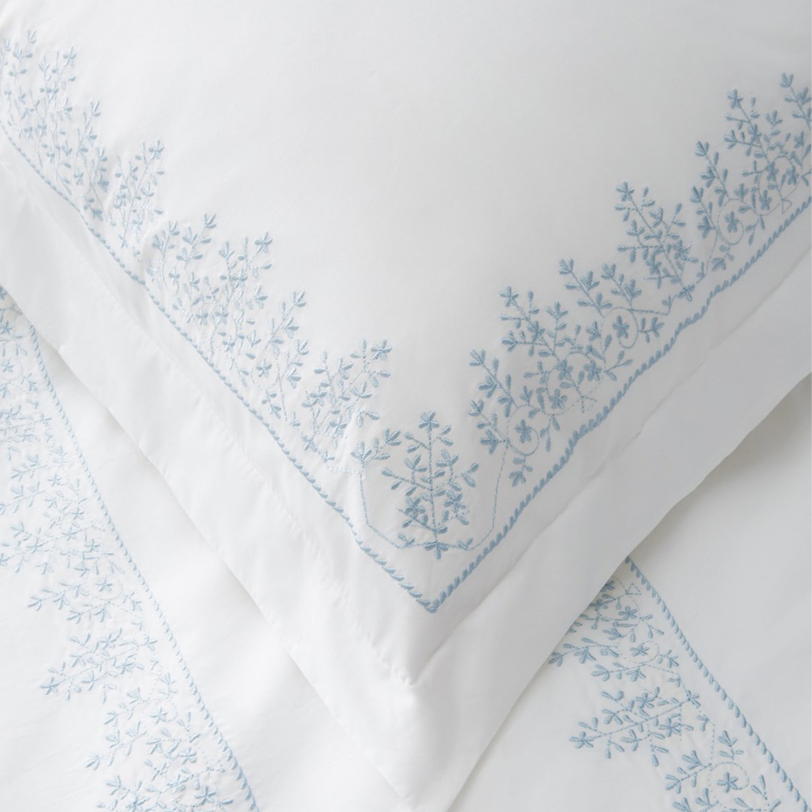 Azra Cotton Duvet Cover Set, Queen Duvet Cover + 2 Standard Shams, Blue