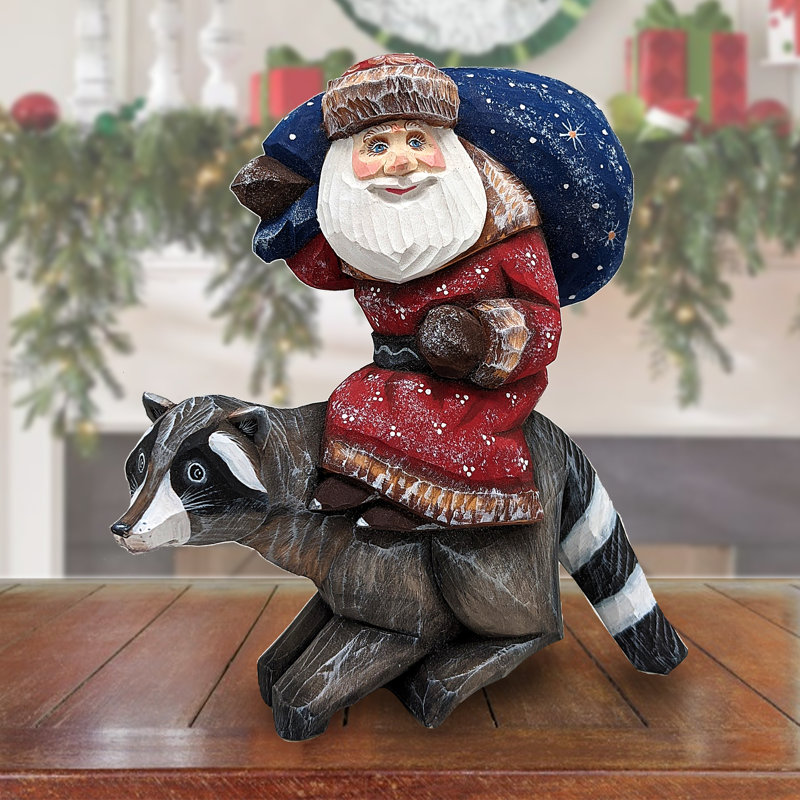 Figurine de chef-d'œuvre racoon en bois sculpté