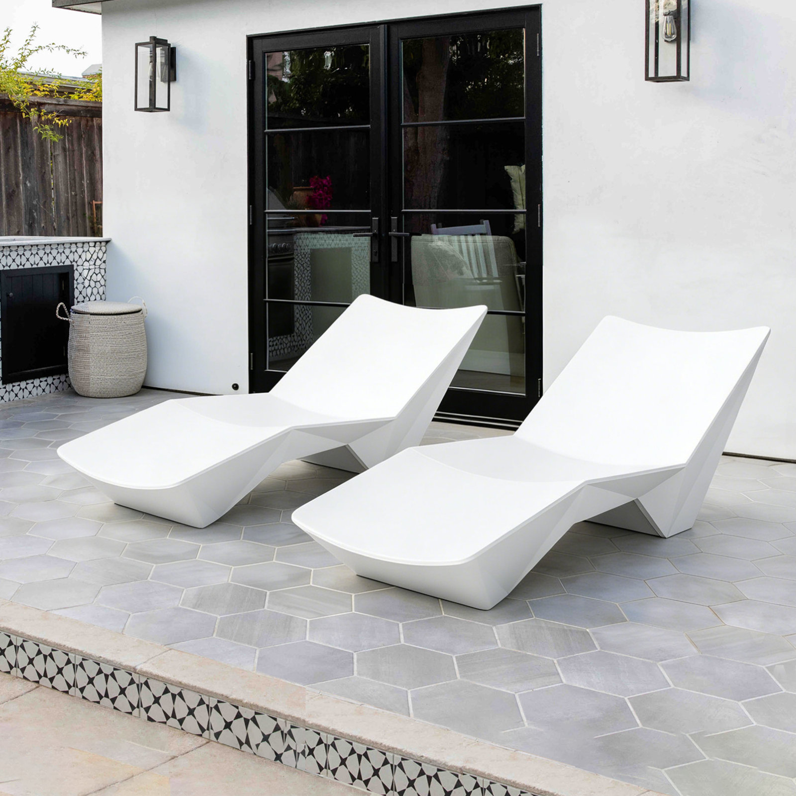 24" Patio Chaise Lounge, 1, White