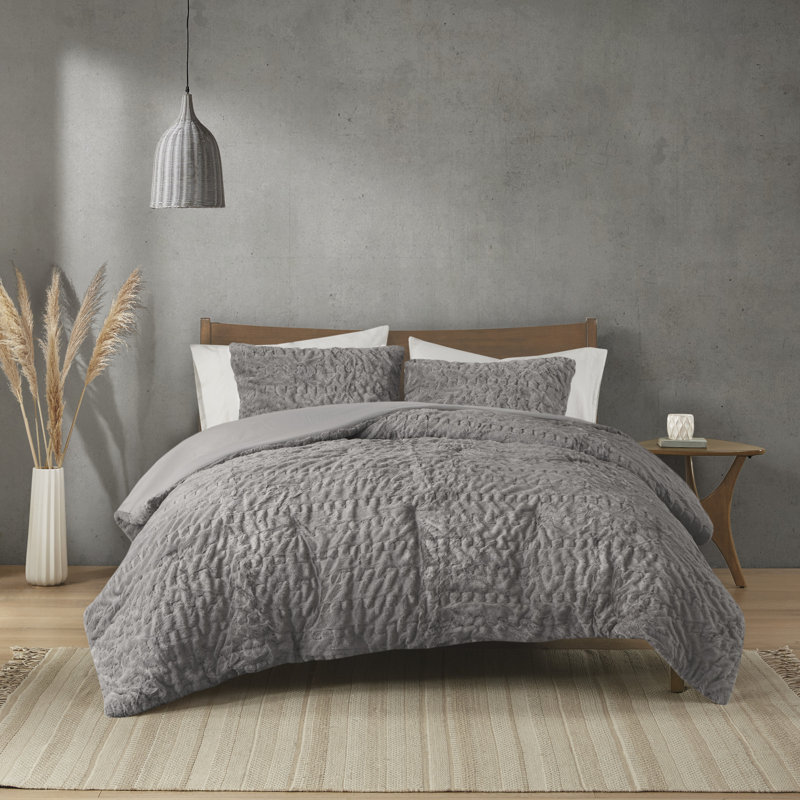Ensemble d'édredon en fausse fourrure Blair, Édredon double / grand + 2 taies décoratives sta, gris