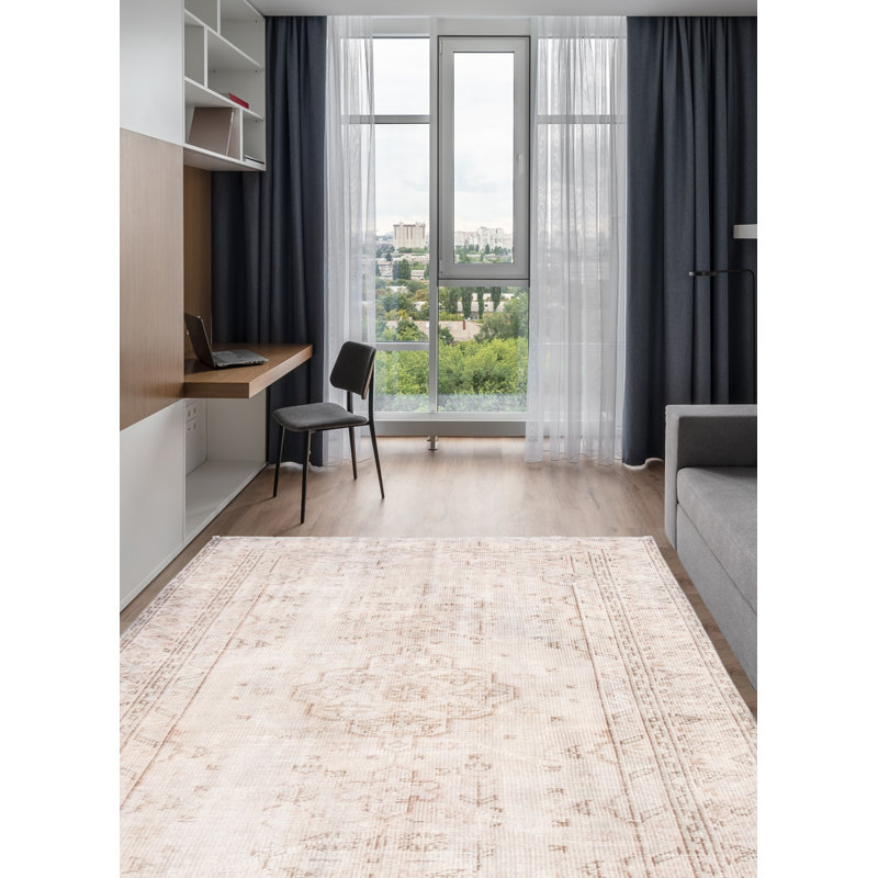 Tapis unique en laine noué à la main de style années 2000 de 4 pi 10 po x 7 pi 2 po Olita