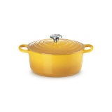 Le Creuset Signature Cast Iron Oval Dutch Oven, 6.75 Qt. - Nectar