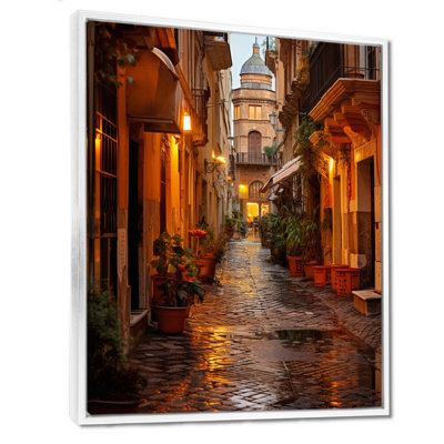 «Maighdiln Italy Eternary City Whispers», art mural pour le salon en Italie