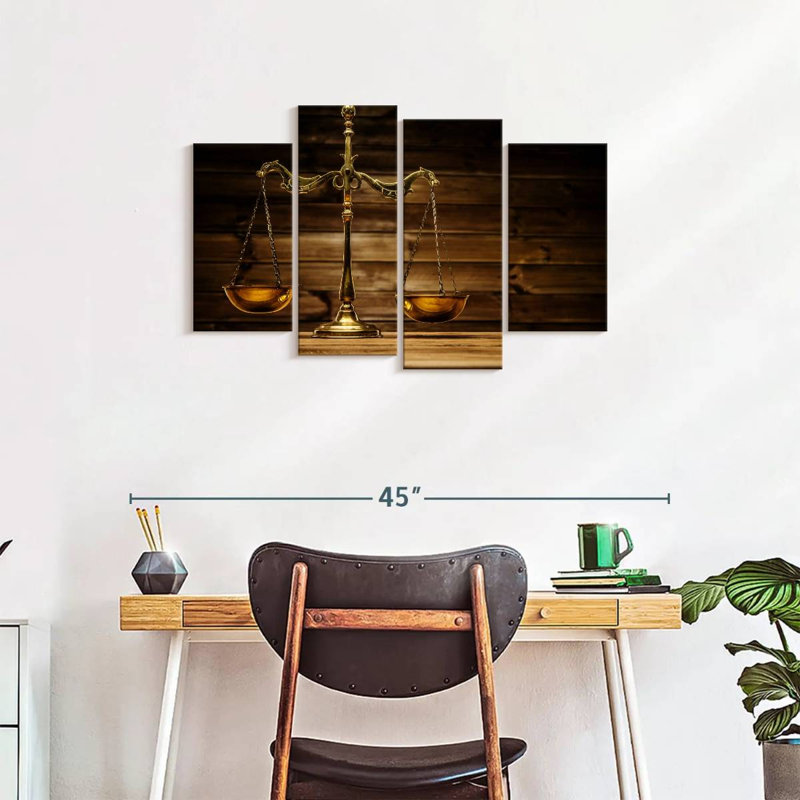 Ensemble de 4 écailles de justice en laiton sur toile, H 22 po x l 36 po x P 1 po