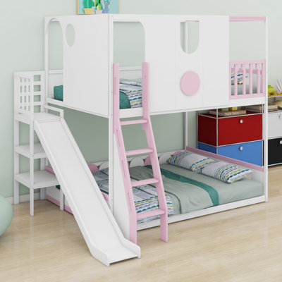 Lit mezzanine pour enfants avec glissade, étagères de rangement et barrières de sécurité