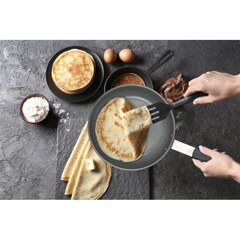 Aluminum Non-Stick Frying Pan, 20.3 cm