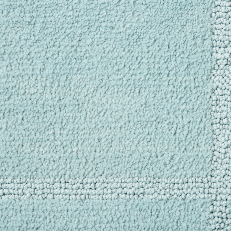 TOWN & COUNTRY EVERYDAY Ultra Plush Solid Tufted Border Machine Washable Bath Mat 20"x32", Aqua Blue