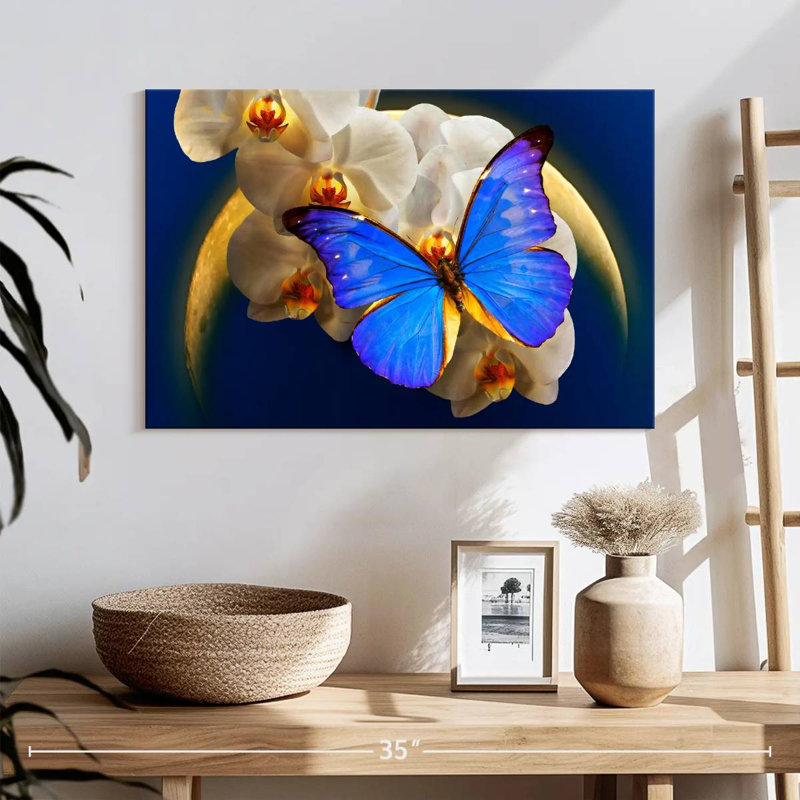 Papillon Morpho au clair de lune, H 16 po x l 24 po