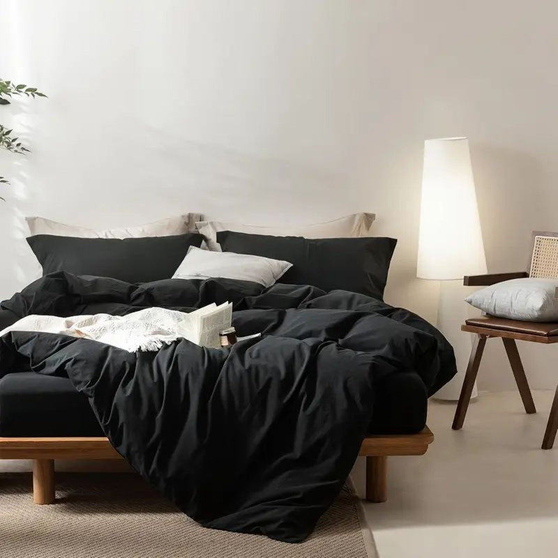 Housse de couette de couleur unie avec tissu doux infroissable