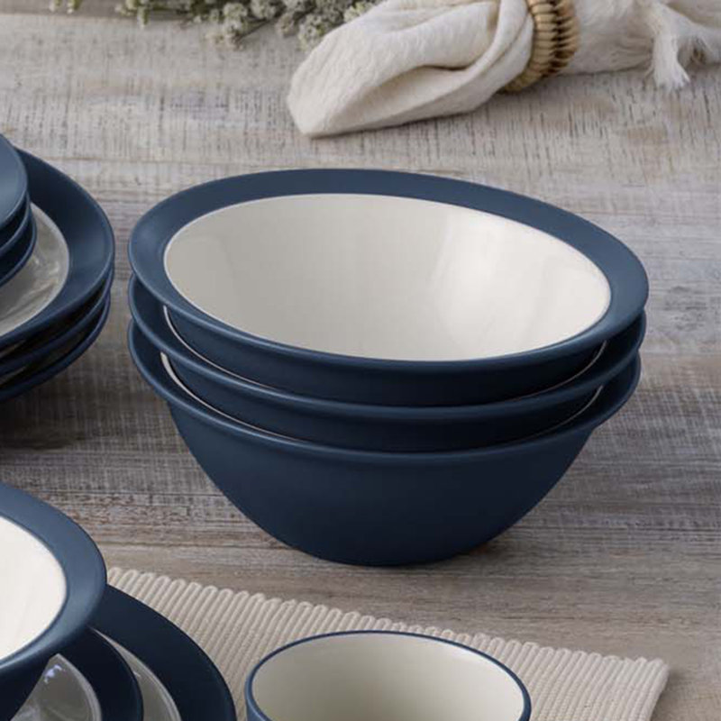 Noritake Colorwave 16-Piece Curve Dinnerware Set, Service for 4, Blue