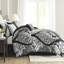 Très grand lit - 7 pièces en coton imprimé noir avec de superbes coussins au motif complexe-125396531-125396532