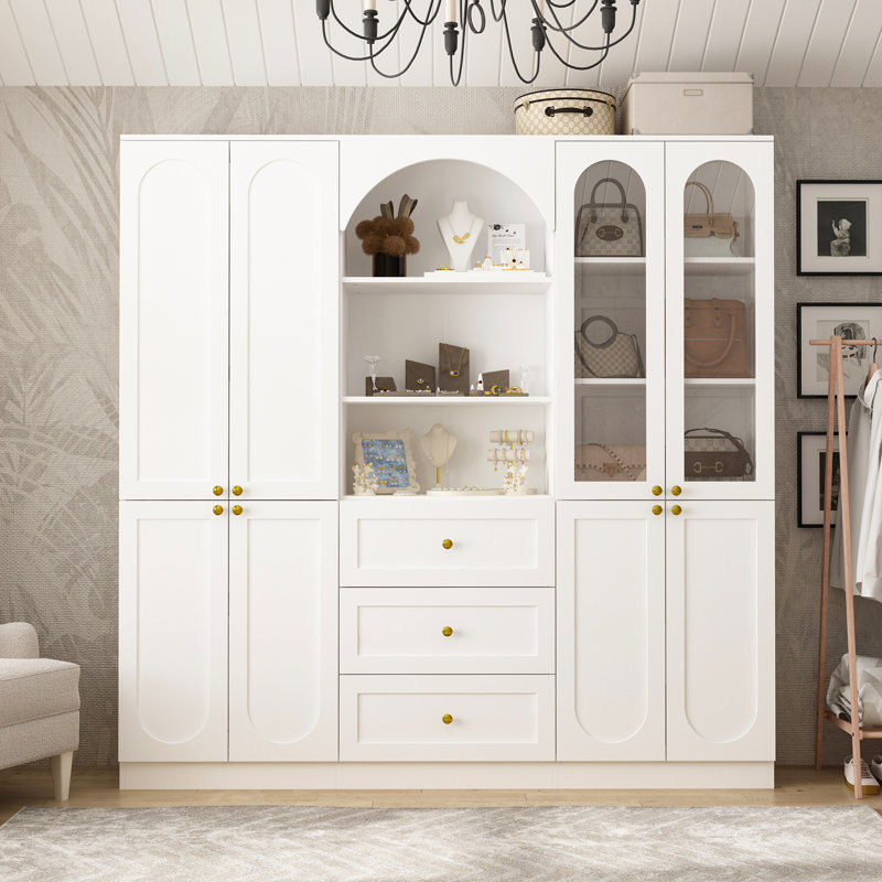 Elegent Wardrobe With Strong Storage And White Finish