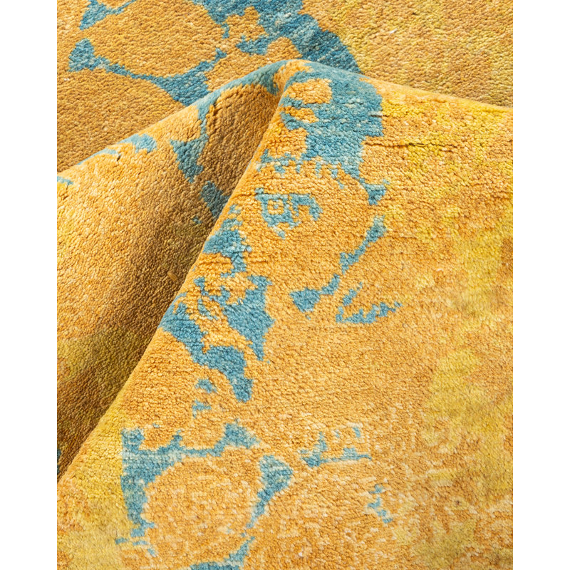 Tapis jaune / bleu noué à la main de conception unique 4 pi 1 po x 5 pi 10 po Vedrana Mogul