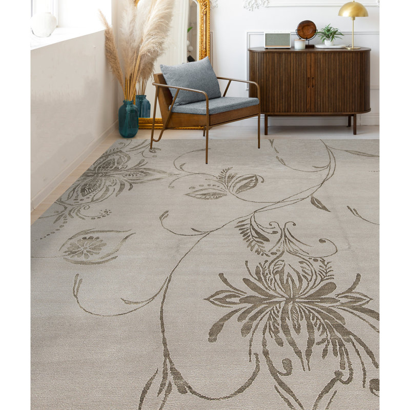 Tibetan Floral Area Rug in Gray