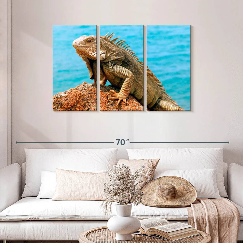 Brampt Iguana By The Sea, 28" H x 45" W