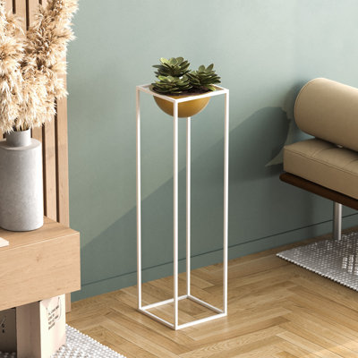 Élégant pot décoratif, blanc et or, 10,2 po x 31,5 po | Fabrication 100% métal, poids léger de 4,0 lb | Parfait pour la décoration intérieure, les plantes d'intérieur et les décorations élégantes, aucune installation requise