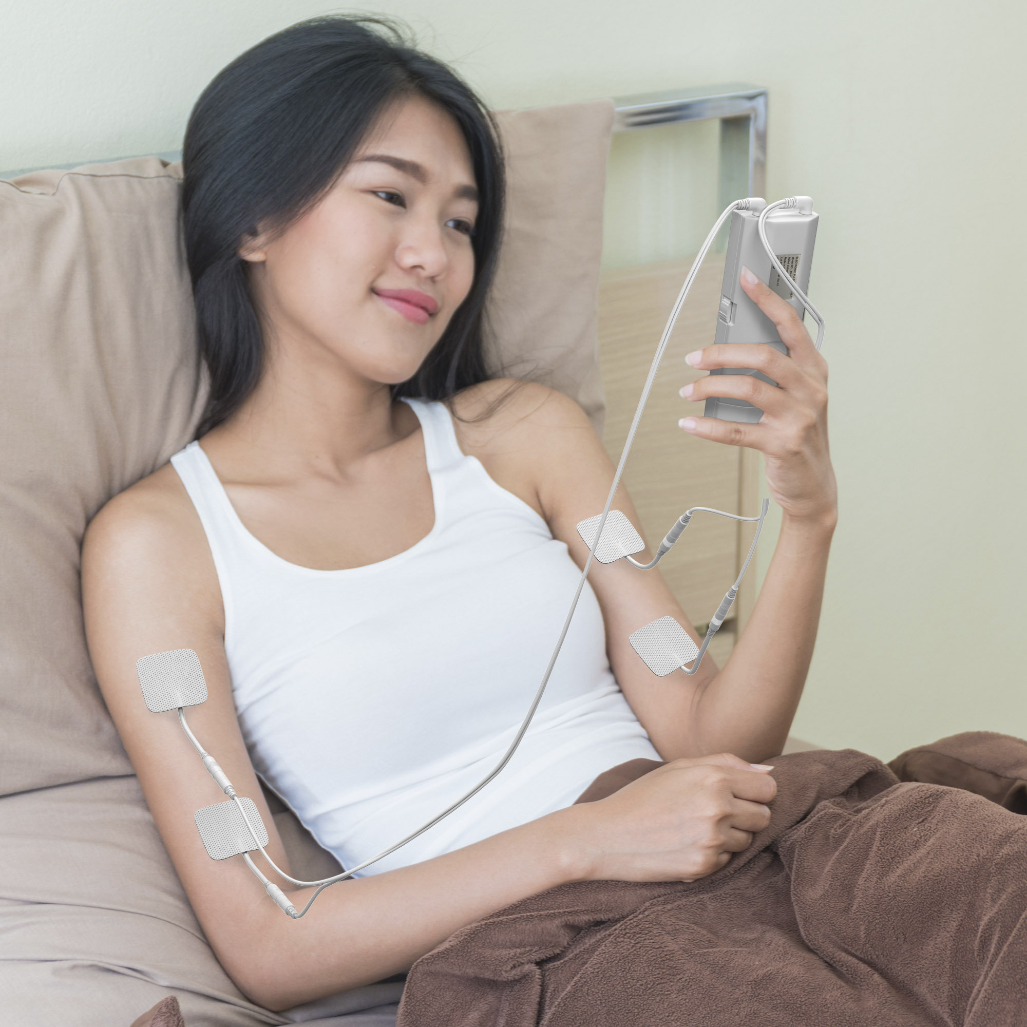 Bluestone Tens Unit Muscle StimulatorDigital Display Pulse Massager