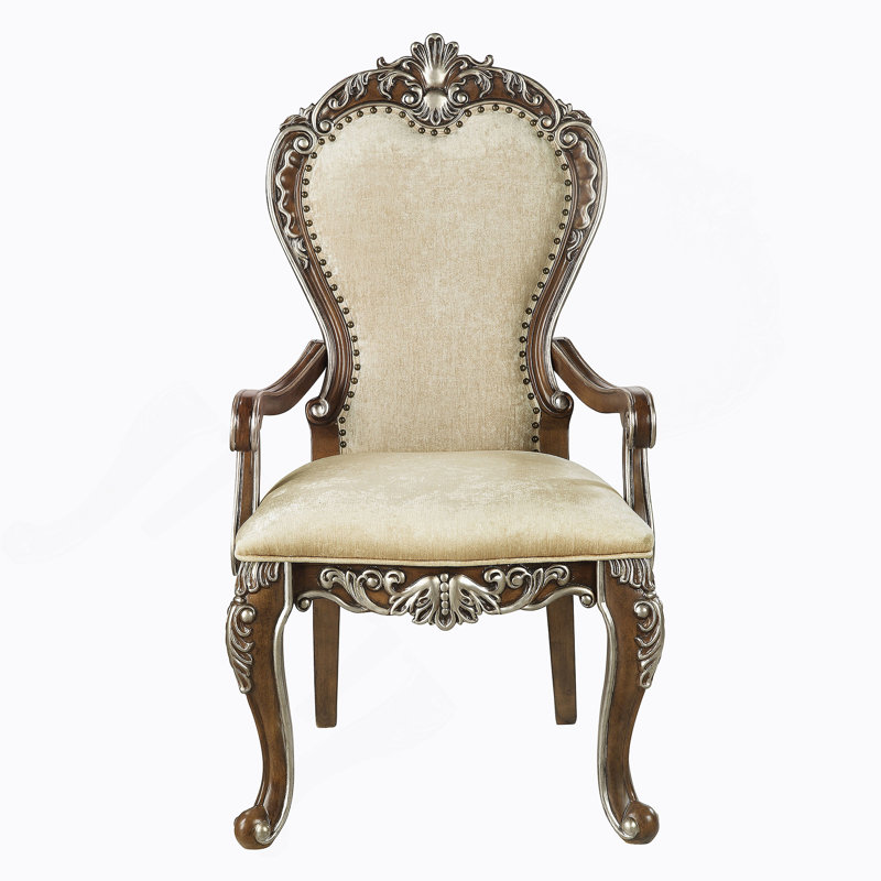 Charmant ensemble de fauteuils en chêne antique pour une expérience d'assise élégante